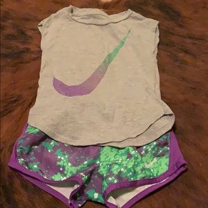 Nike Girls clothes